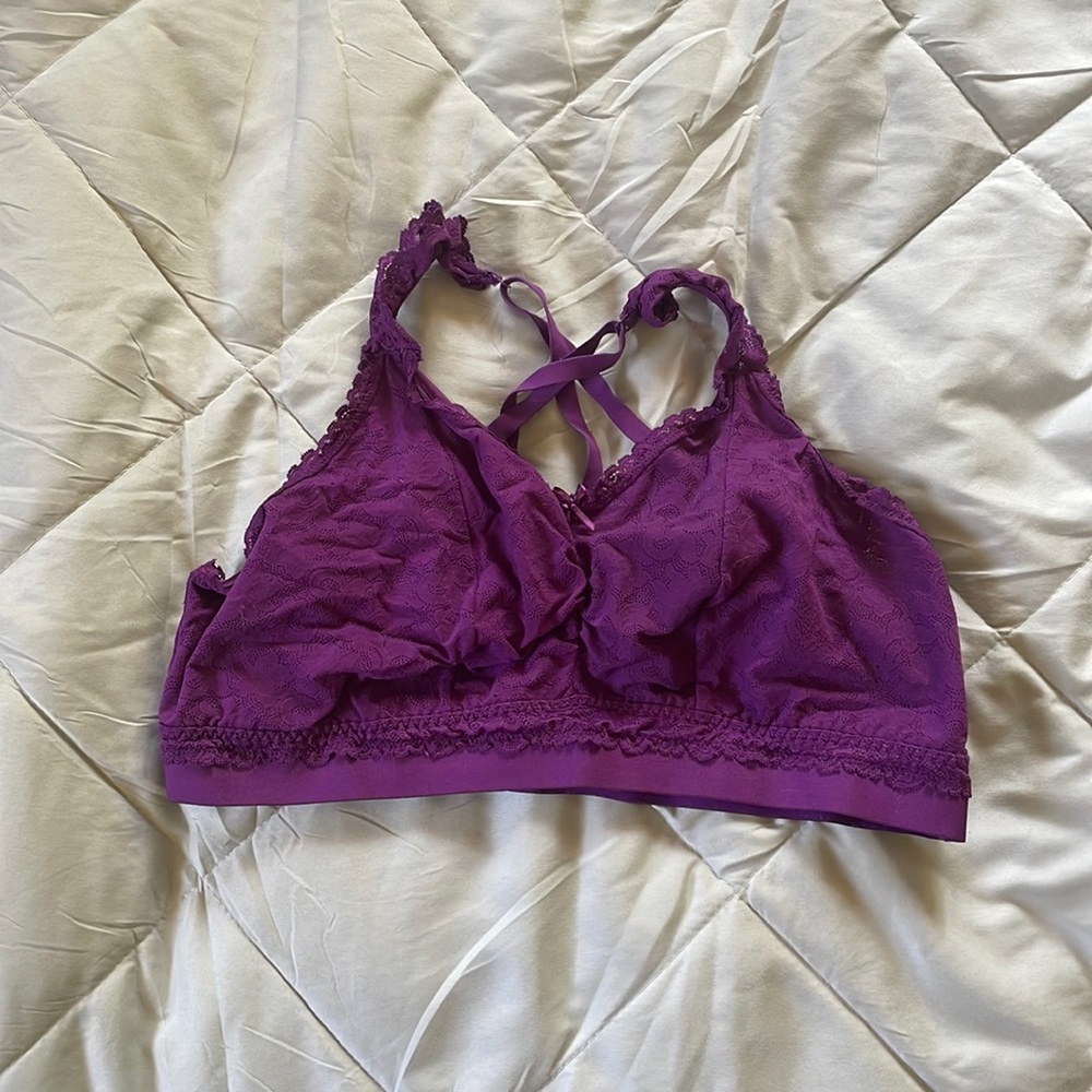 Very cute lacy bralette